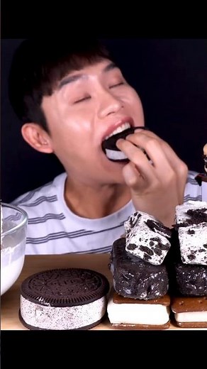 ASMR: Eating chocolate cake eating challenge😍 cake chocolate creamy cake eating Mukbang