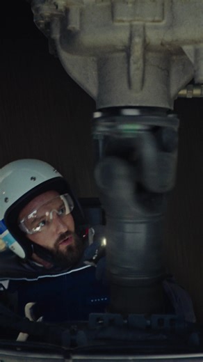 Volvo Service Contracts stop small issues from turning into big problems. The best way to keep your truck rolling. #VolvoTrucks #KeepRolling #Uptime #VolvoServiceContracts