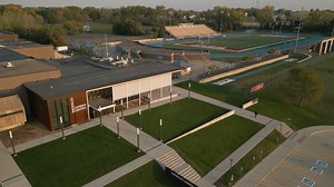 🏗️ Spotlight on the Sustainable Construction Program at Waterloo Career Center! 🏗️ The Waterloo Career Center (WCC) delivers unmatched Career Technical Education (CTE) to students from Waterloo Schools and neighboring districts. One of the few facilities of its kind in Iowa, the WCC provides students with access to over 20 unique career pathways. Students receive real-world experience with guidance from industry experts, all while working in state-of-the-art labs designed to replicate actual j