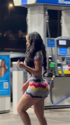 Miami Nights: Glitter and Glow in Nightlife