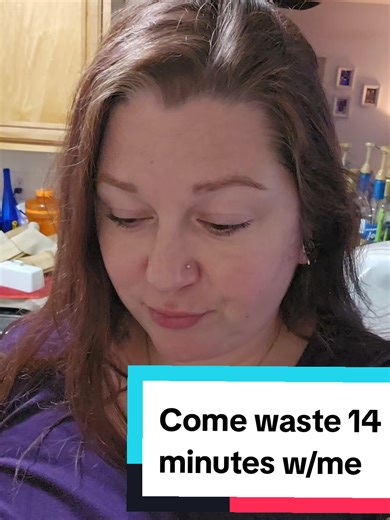 Come make Cheeseburger hamburger helper from scratch with me. Phillip is playing cards with his friends, and I'm cooking tonight. Saw Aggressive Tutorials make this and I've been dying to try and cook it! It looks weird and like I shouldn't like this, but it secretly checks off all the boxes, and ended up really awesome!