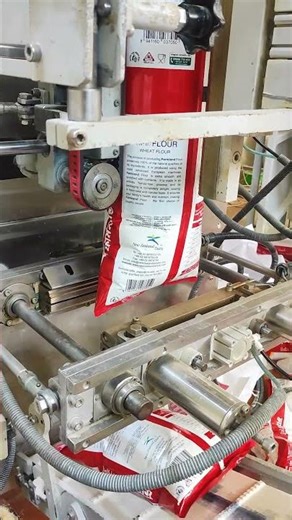 Flour filling machine || 2 kg flour Packaging || Flour filling & Packaging