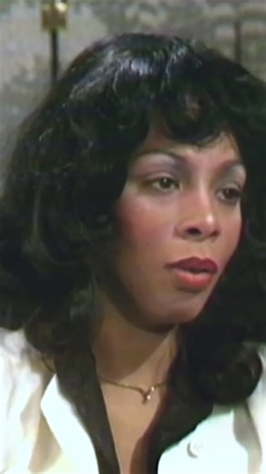 Vintage Icons on Instagram: "Donna Summer interview, 1978 #donnasummer #donna #summer #donnasummermusical #donnasummermusical #donnasummerlive #vintageic0ns_ #music #singer #sheworkshardforthemoney #ontheradio #lastdance #hotstuff #lovetoloveyoubaby #1970s #70s #70smusic #disco #queenofdisco #brooklynsudano #brucesudano #ladonnaadriangaines #discoera #firstladyoflove #popmusic #ifeellove #1970smusic"