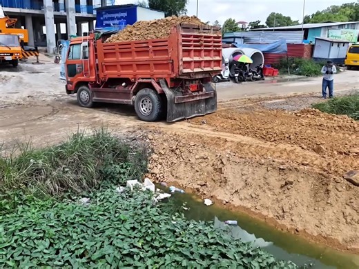 Rescue Techniques for Stuck Construction Trucks