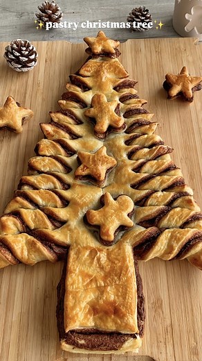 1.2M views · 7.3K reactions | Tear & Share Nutella Christmas Tree ...