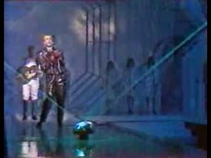 Eurythmics Here Comes The Rain Again Live 1983