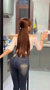 26K views · 1.6K reactions | Bum diggy diggy bum 掠掠掠 #reels #viral #hair #dance #BOOMchallenge #song | Khushbu Rai | Facebook