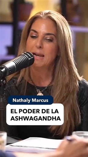 1.2M views · 20K reactions | La ashwagandha no es una moda… es un adaptógeno milenario que calma tu mente, mejora el sueño y equilibra tu tiroides 律‍♀️Pero ojo  si tienes la tiroides acelerada, no deberías tomarla.#Ashwagandha #Adaptógenos #Estrés #Ansiedad #Depresión #SueñoNatural #SaludHolística #Bienestar #VidaNatural #MedicinaAyurvédica | Informativo Natural | Facebook