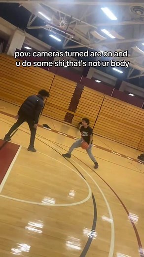 sorry @Josh it happens man #foryou #xyzabc #fyp #marchmaddness #basketball