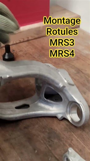 Rotule pivot TAPI Megane 3RS et 4RS assemblage #automobile #renaultsport