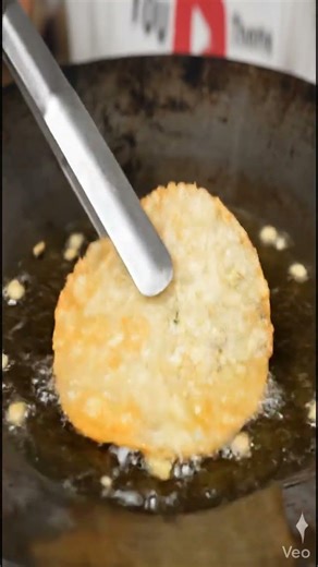 Lays Capsule! From Tiny Capsule to Crispy Lays 😱🔥 | Satisfying Street-Style ASMR