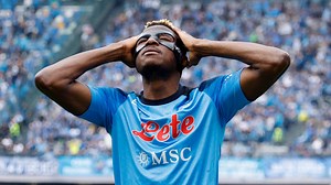 ナポリ、今節のリーグ優勝はお預けに…大観衆のホームで先制も追いつかれドロー | Goal.com 日本