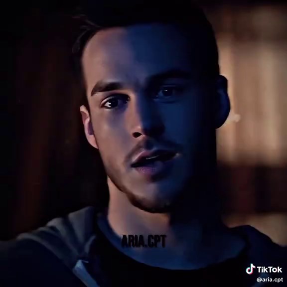 L'amour pour notre psychopathe : Kai Parker et TVD