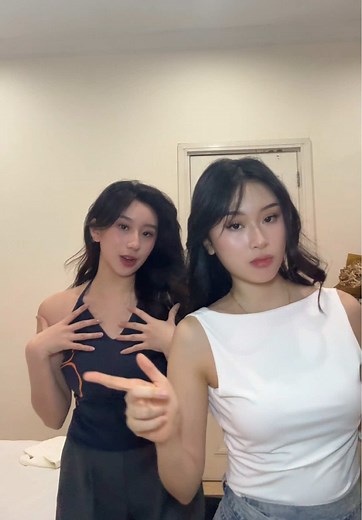 udh lama gak reuniteee