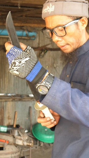 3.8K views · 73 reactions | How to forge a sword from bearing copying toy sword | METAL WORKS | Facebook