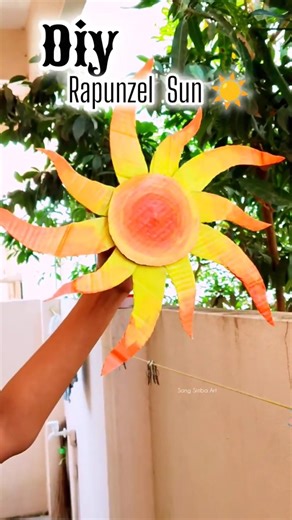 Diy Rapunzel Spinning Sun Decor #shorts #diy #diycrafts #craft #crafts #sun #viral #rapunzel