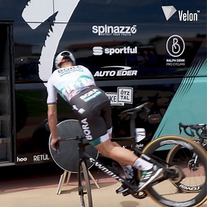 How about these bike-parking skills by Peter Sagan at the Giro d'Italia? 👌 | Velon CC