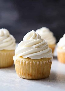 Whipped Vanilla Buttercream Frosting