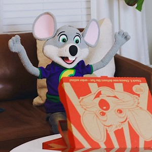 18K views · 189 reactions |  $4.99 LARGE CHEESE PIZZAS  This crazy carry out deal is only available from Chuck E. Cheese! Visit chuckecheese.com or call your local restaurant to order. At participating locations, while supplies last* | Chuck E. Cheese | Facebook