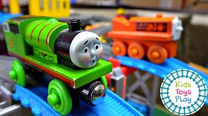 Accidents happen on this HUGE Thomas and friends train crash compilation! We've got nothing but non-stop crashes galore, as Thomas wood, wooden railway, trackmaster and Lego duplo trains collide in the Kids Toys Play video for kids, staring Thomas and Gordon! | Kids Toys Play