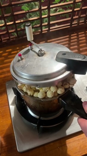 Home Pop Corn Recipe Sharing with You