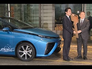 Toyota Delivers First Mirai to Japan’s PM