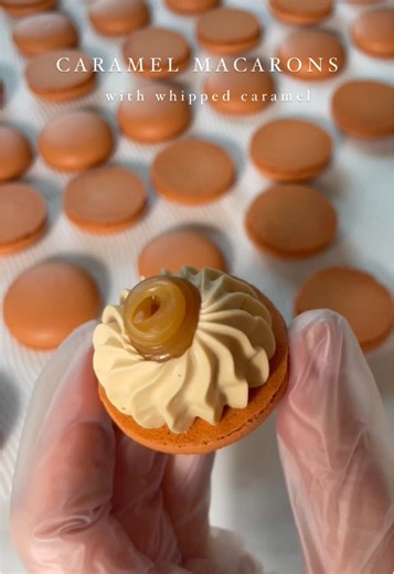 Double Caramel Macarons: Heavenly Textures and Flavors!