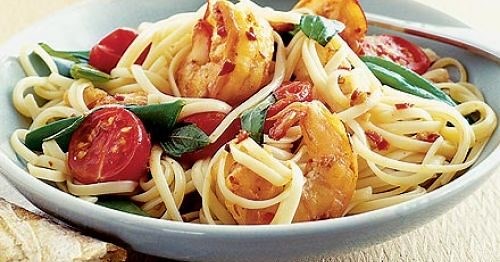 Chilli prawn linguine