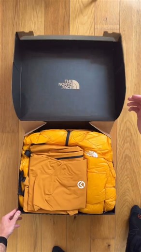Unboxing the Secret to Surviving Extreme Conditions! 🏔️❄️ Summit Pumori GORE-TEX Pro Bib Trousers 🌧️