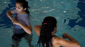 Corpus Christi ISD student athletic trainers practice first-aid skills