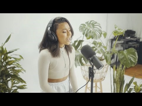 Luna Elle - True Love (Official Music Video)