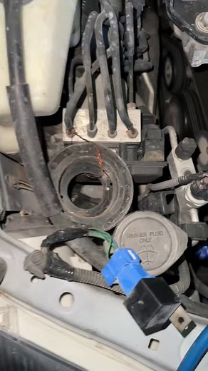 Toyota AC Compressor Wiring problem #airconditioner #ac #wiring #sensor #acnotwork #modified | Abdullah auto electrician