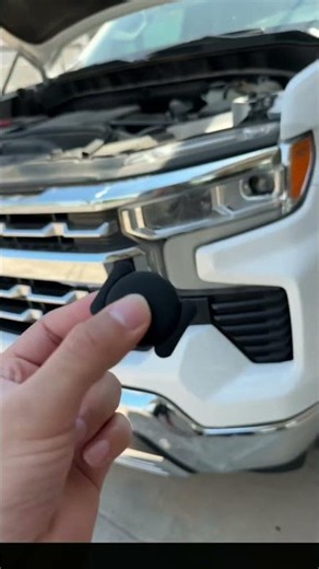 "Stay Connected, Anywhere: Discover the Ultimate GPS Tracker with Real-Time Location Sharing 📍"