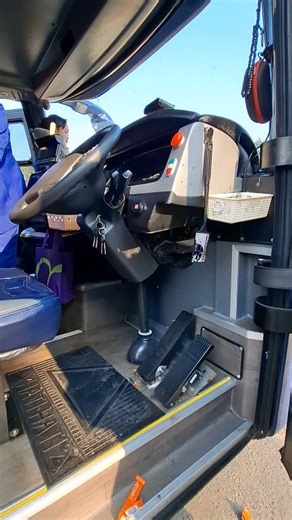 477K views · 3.5K reactions | Duo pedal bus metic #bus #indorent #reels | Terminal Bus indonesia TBI | Facebook