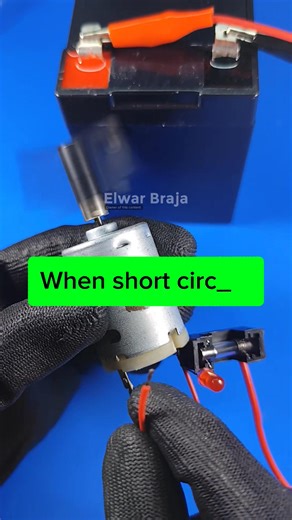 A short circuit protector with a built-in indicator — simple, effective, and ready to protect your circuit! ⚡ This small device shows you exactly when a short occurs. No more guessing, just safety in action. #electronics #shortcircuit #protector #indicator #CircuitProtection #diyprojects #electronicsengineering #TechInnovation #electronicdevices #ElectricalSafety | Elwar Braja