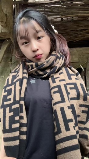 Video của Ngọc thứy (@hinsngth) với bản nhạc nhạc nền - Namm📸