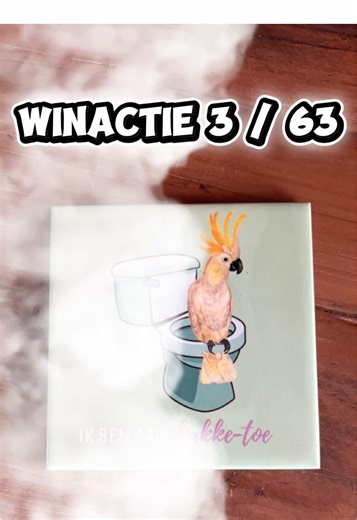WINACTIE – 3 van 62! 🎉 Ja, je leest het goed 😍 Wij geven maar liefst 62 giveaways weg! 💪🏼 🎁 Prijs van vandaag: Dit prachtige tegeltje voor op de wc! Of is het toilet? 💩🚽 Tag iemand die altijd te lang op de pot zit en uren naar dit tegeltje kan gaan staren! 🤣💩 👉 Hoe doe je mee? Super simpel: 1️⃣ Plaats een reactie onder deze post 2️⃣ Tag één of meerdere personen die ook mee moeten doen 3️⃣ Like deze post 👍 📣 De winnaar maken wij aan het eind van de dag 3 bekend onder deze post. Succes