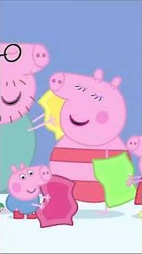 George Pig Goes For A Frosty Swim #shorts #georgepig #peppapig #christmas