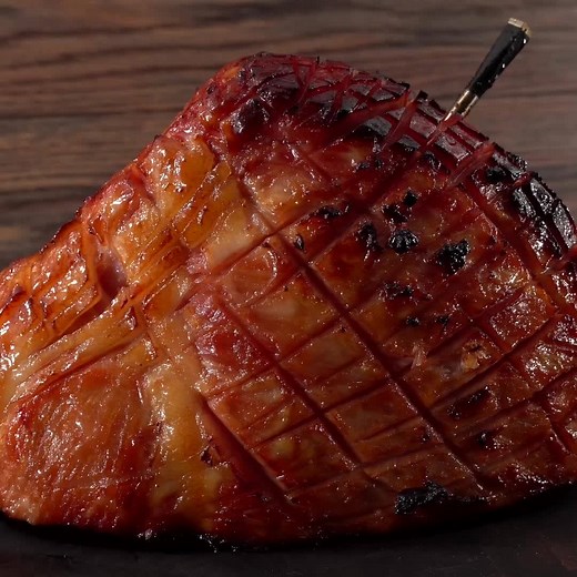 It's this easy to cook an incredibly juicy ham using MEATER, the #1 true wireless smart meat thermometer. Spend time with your family and friends, and MEATER will send an alert on your phone when your ham has reached maximum deliciousness. | MEATER