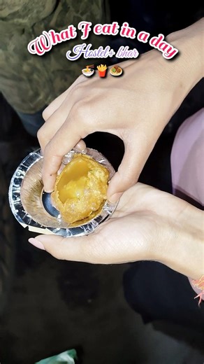 what I eat in a day 🍲🍟 #ytshorts#hostel#food #trending#viral #whatieatinaday #minivlog#shorts#food