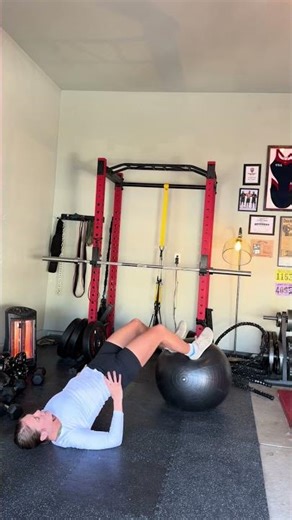 Stability Ball Hamstring Curl #homeworkout #hamstringexercise #stabilityballworkouts