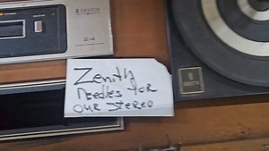 Just in! Beautiful Zenith vintage 70s stereo, record player & 8 track. Sounds awesome! Record Player needle needs put back in and not sure if 8btrack works or not but the stereo is jamming! Will be listing on the marketplace for $100 but for our followers, the first $50 gets it! 7048791775 | The Mystery Box Warehouse Gastonia NC