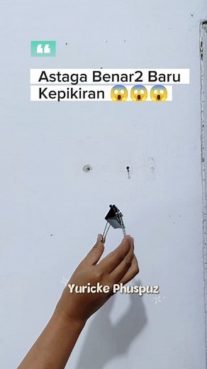7.2K views · 64 reactions | Astaga Baru kepikiran fungsi lain dari binder clip, selama ini sering kesusahan pasang, skrg jadi mudah  #fyp #FYI #Tipsmudah #tipsandtrick #tutorial #kontentutorial #tipspraktis #lifehack | Yuricke Phuspuz | Facebook