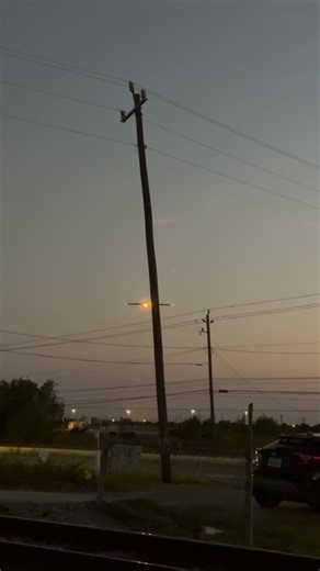 61 years old & still going strong! NASA WB-57 CANBERRA CLEARED FOR THE OPTION! What a beautiful late evening in October for some landing practice! The sound & wingspan on this airplane is wild! (True fact: this aircraft sat for over 41 years at one point in its life, until @nasa brought it back to life). ✈︎ ✈︎ ✈︎ ✈︎ ✈︎ ✈︎ ✈︎ ✈︎ ✈︎ ✈︎ ✈︎ ✈︎ ✈︎ ✈︎ ✈︎ ✈︎ #airplanephotos #airplanephoto #airplanephotography #aircraftphotography #aircraftlovers #aircraftspotter #aircraftspotting #military #militaryavi