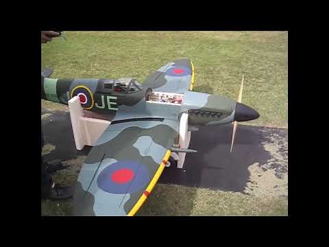 PHOENIX MODEL Spitfire 初飛行編