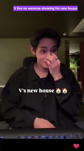 BTS V live showing his new house🏠💜#v#btsv #bts #btslive #update #btsupdates #trending #shorts #viral