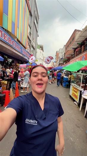 Dicen que en el centro de Cali hay una bodega oculta… y sí existe. 🤩 Precios desde $800 hasta $70.000, maquillaje, accesorios, cabello, fantasía y muchos más productos que uno no espera encontrar en un solo lugar. ✨ 📍Divinity – centro de Cali #bodegamayorista #distribuidores #diciembre #temporada