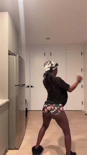 Ebony #twerking #dance #shorts