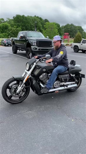 2010 V-Rod Muscle #harleydavidson #vrodmuscle #vrod