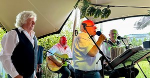 Café Chantant, Gentser vind je het niet op de Gentse Feesten